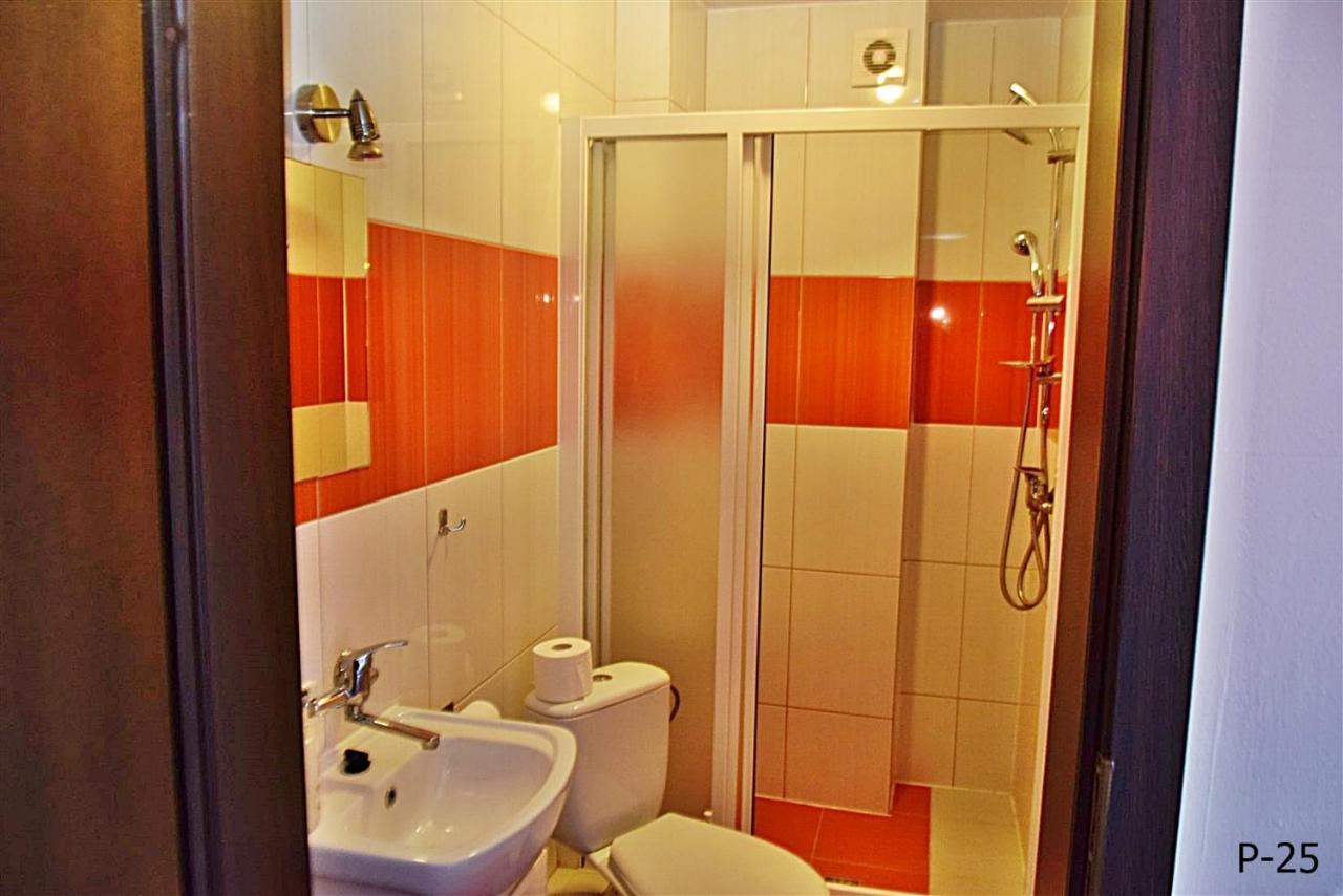 Pod Debem Bed and Breakfast Krynica Morska Buitenkant foto