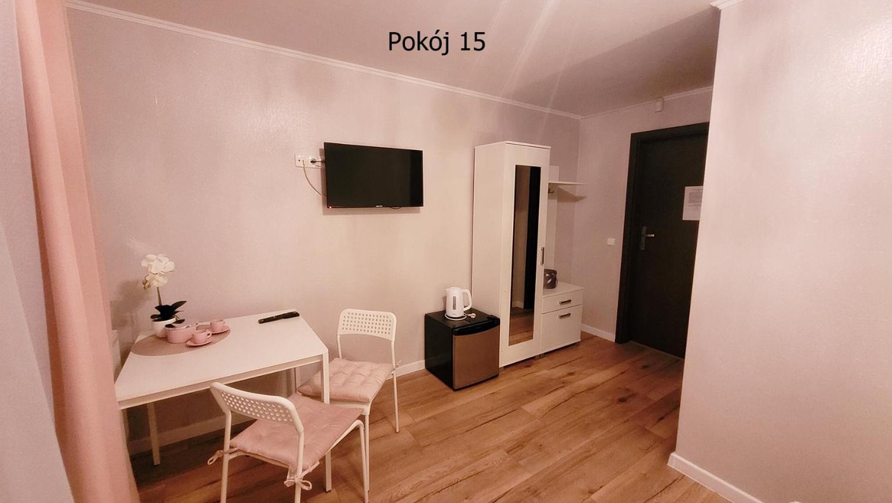 Pod Debem Bed and Breakfast Krynica Morska Buitenkant foto