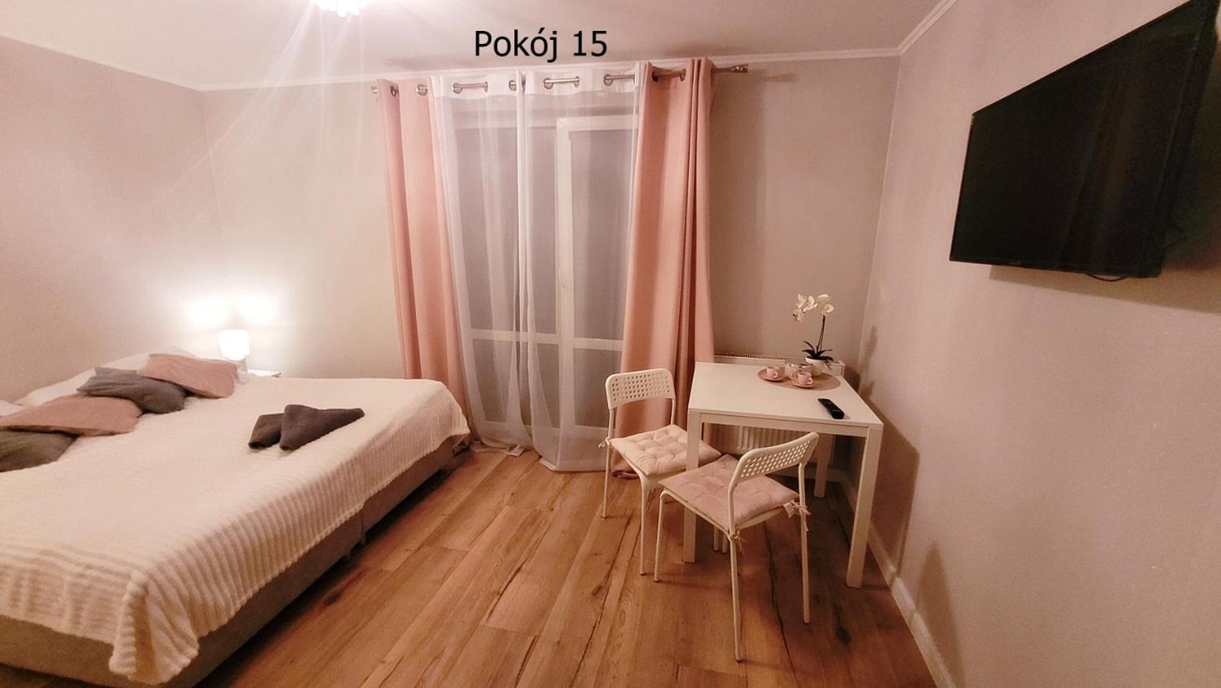 Pod Debem Bed and Breakfast Krynica Morska Buitenkant foto